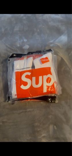 Supreme socks
