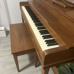 Meoldigrand Piano
