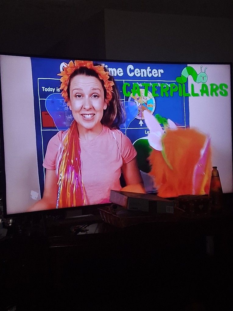 65in Curved Samsung Smart Tv