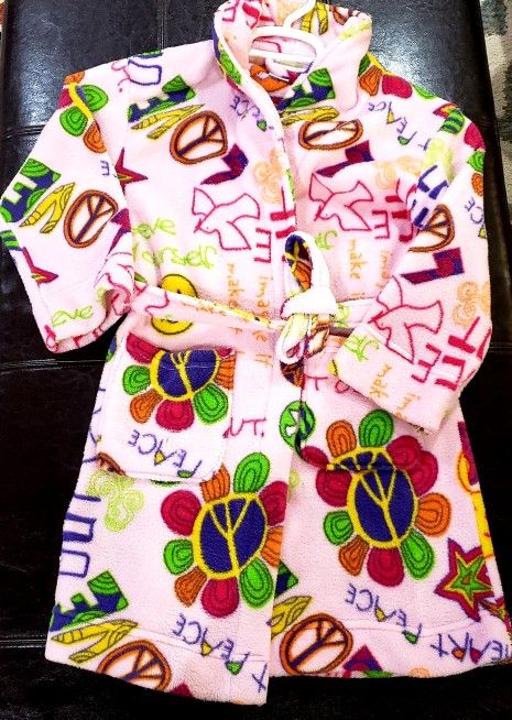Copelli Kids "Peace Love" Pajama Robe Set size Girl's Medium 6/7