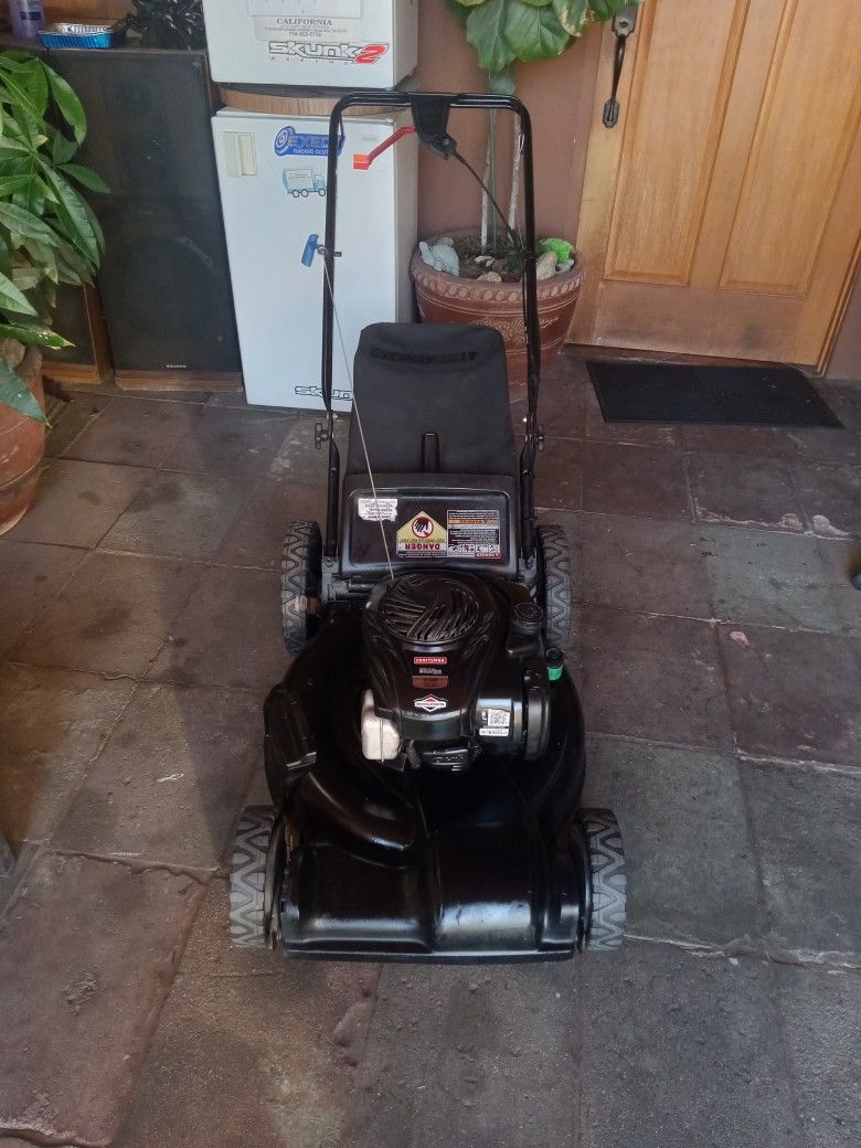 Craftsman Lawn Mower 5.00 140cc 