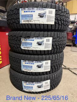 (4) - 225/65/16 Sailun Ice Blazer WSTX Snow Tires