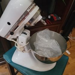 Kitchenaid Mixer CLASSIC model 