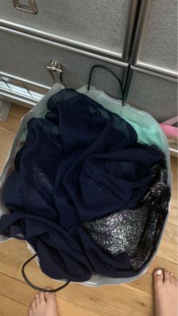 Bag of assorted girls shirts and dresses