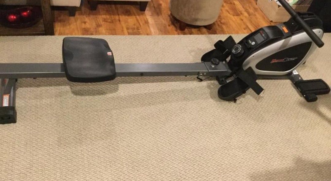 Fitness Reality 1000 Plus Rowing Machine