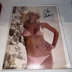 Loni Anderson Signed 8x10 Photo - WKRP in Cincinnati BABE - GORGEOUS!!! #24