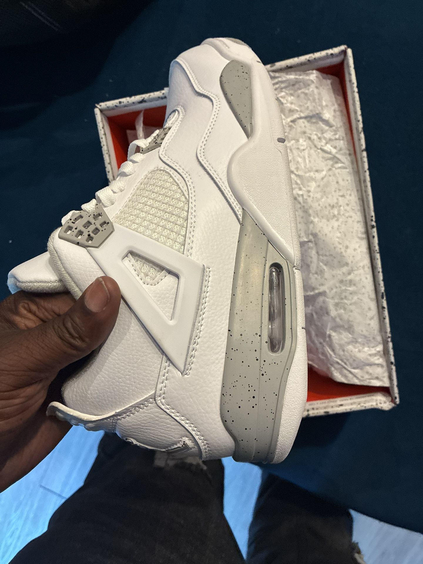 Jordan’s 4 Retro