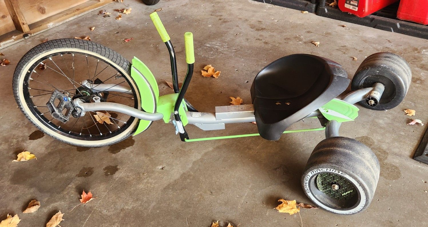 ADULT HUFFY GREEN MACHINE DRIFTING TRIKE Bikes Cycling