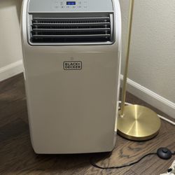 Black N Decker Portable AC