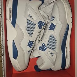 Military Blue Jordan 4