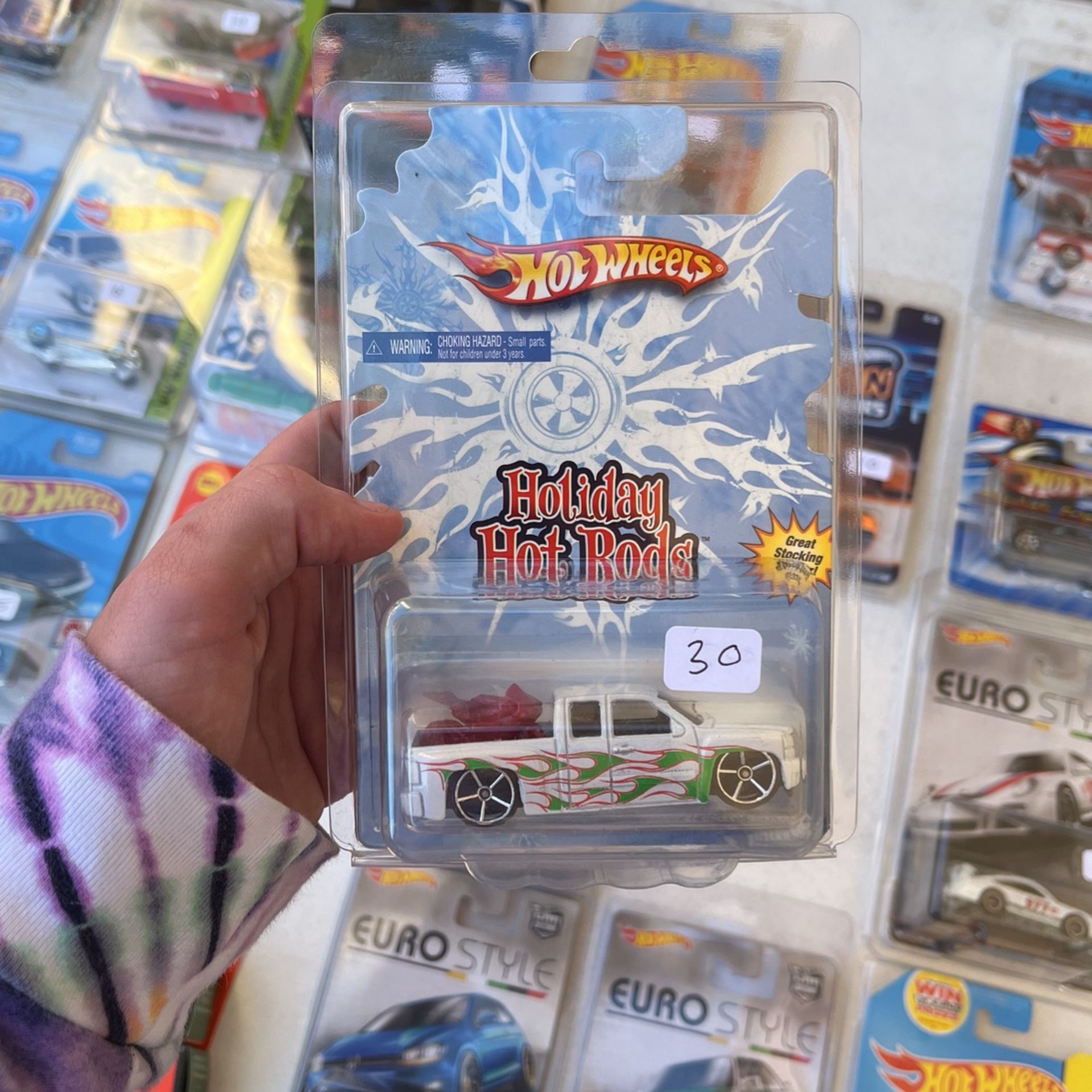 2008 Hot Wheels Holiday Hot Rods 2007 Chevy Silverado Truck New