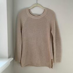 NWOT Oversized Knit Sweater