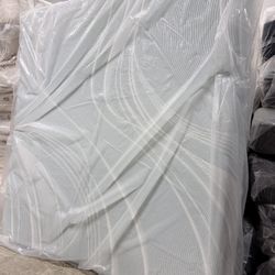 King Mattress Tempurpedic ProAdapt Medium Hybrid 2.0 💥 Financing Available 💥