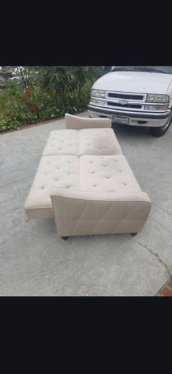 Couch / bed