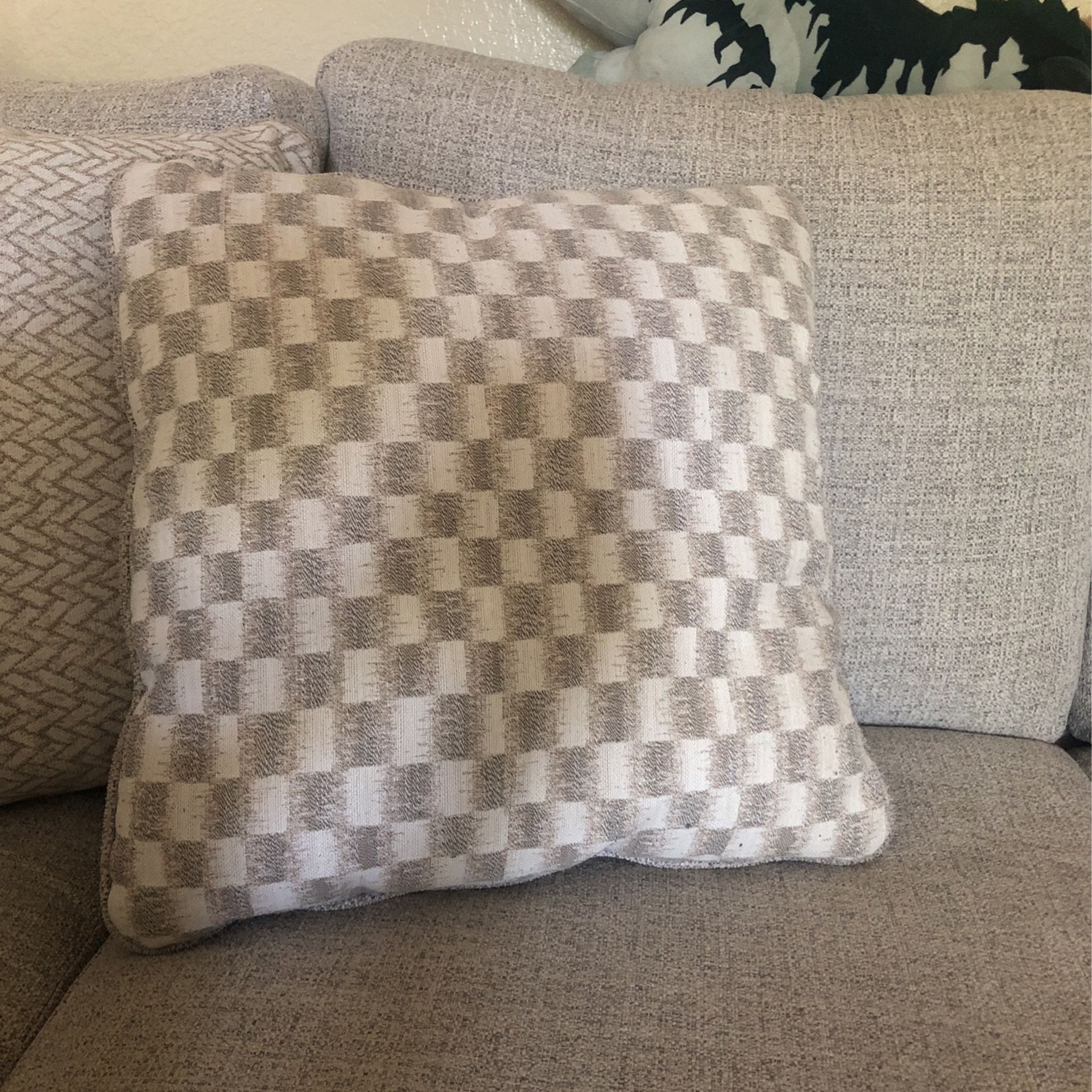 Ashley’s Sofa Pillows