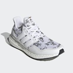 Ultra boost DNA X DISNEY