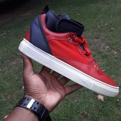 ** BALENCIAGA HI TOP SNEAKERS** SIZE 9** $325 obo