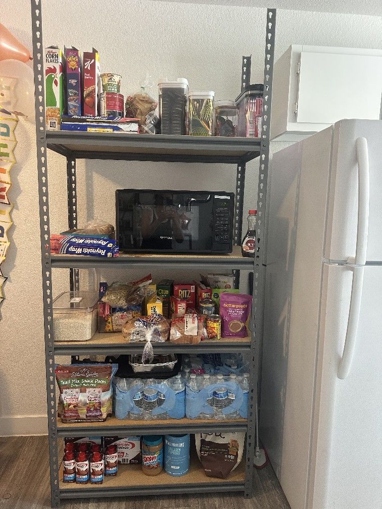 Shelf Unit