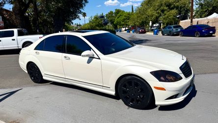 2010 Mercedes-Benz S-Class