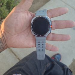 Samsung ultra9. Smart watch like new