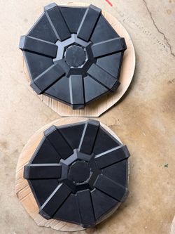 Tesla Cybertruck hubcaps