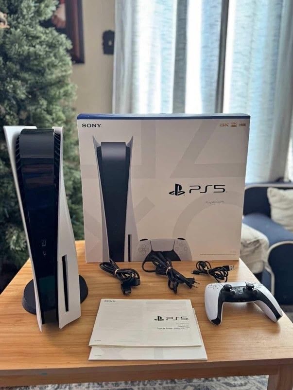 Sony PlayStation 5 Disc Edition PS5 Used Working
Console, Controller, Headset