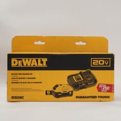 New DEWALT Battery and Charger Kit DCB206C