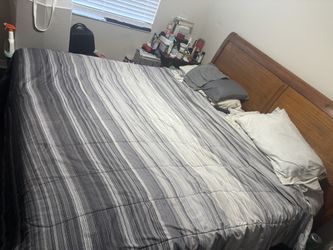 King Bed With Firm Mattress And Box Springs