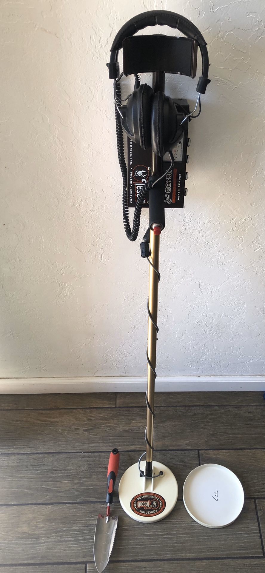 Metal Detector TESORO MAYAN VLF/TR Discriminator Metal detecting come