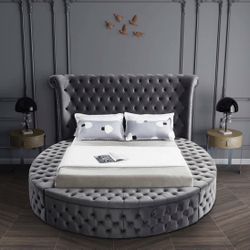 Circle bed frame(queen ) 