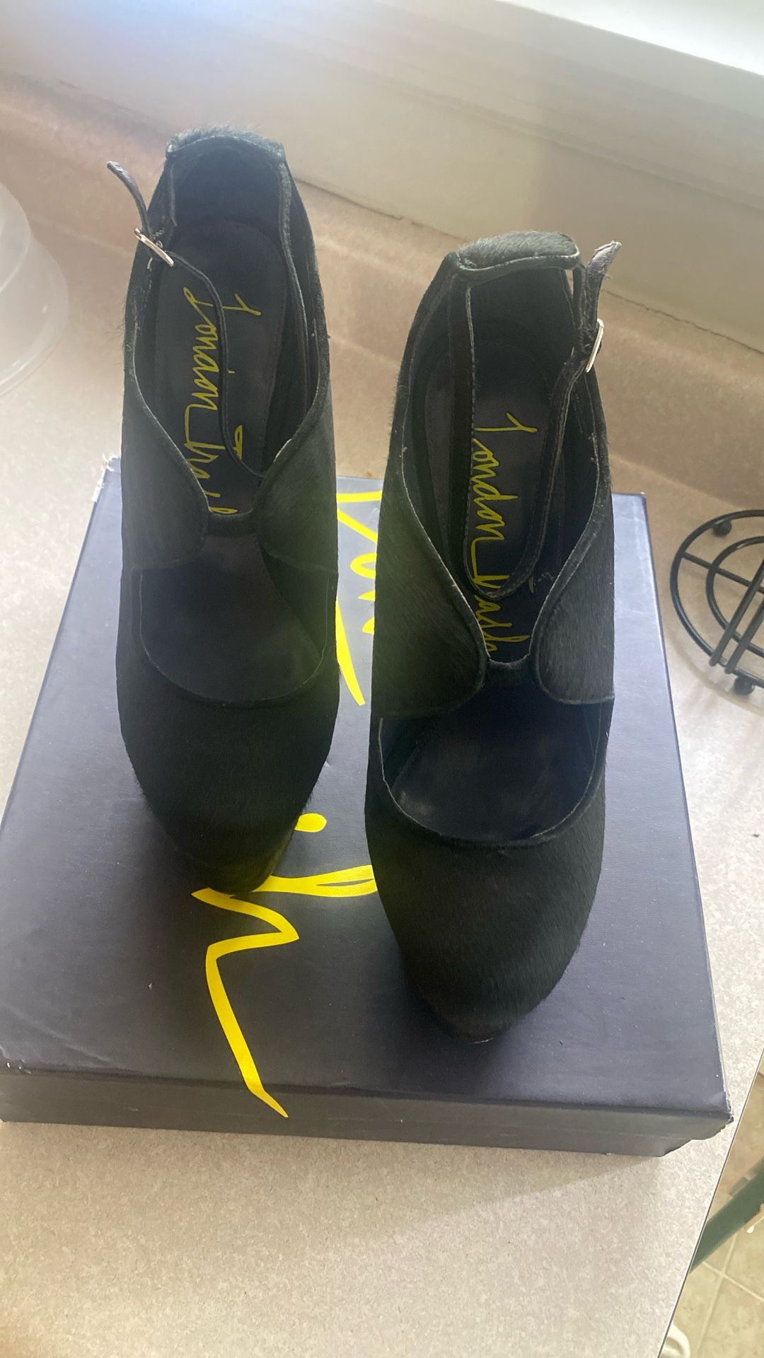 Heels/Stelletos