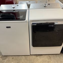 Maytag Washer And Dryer 