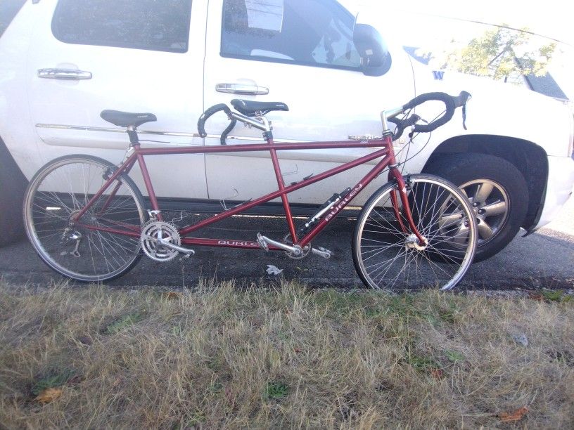 Burley Tandem Duet Bicycle Red