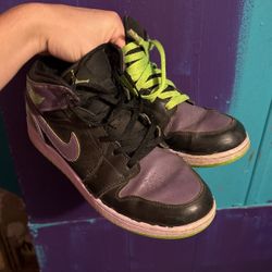 Jordan 1s Size 6.5