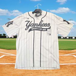 Go Yankees   Bugs Bunny T Shit Jersey