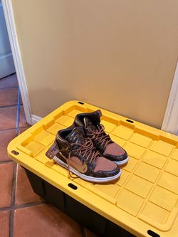 Custom LV x Off White Air Jordan 1