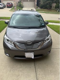 2017 Toyota Sienna XLE FWD – Excellent Condition – Only 71,900 Miles – Clean Title