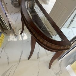 Wood Stand 