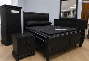 Brand new Back sleigh 5pcs Bedroom set