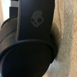 Skull Candy Crusher Wireless Bluetooth Headphones 