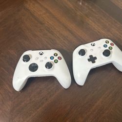 Xbox Controllers 