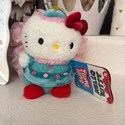 Hello Kitty Bum Bumz Snowman 