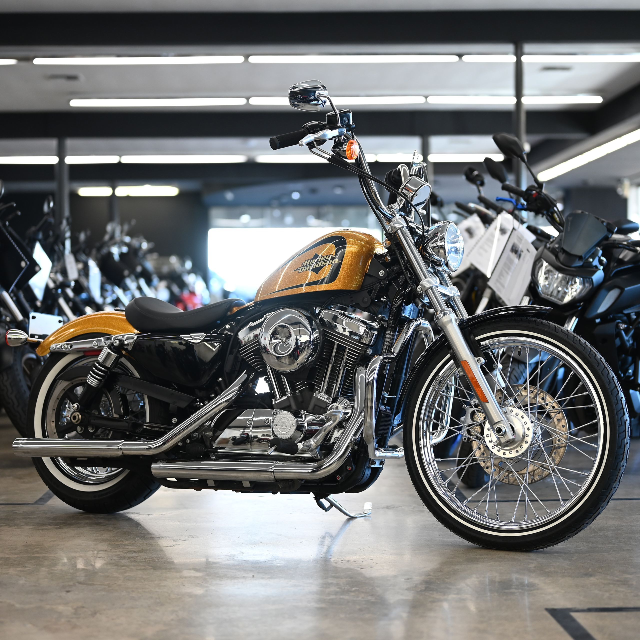 2016 HARLEY DAVIDSON SEVENTY TWO
