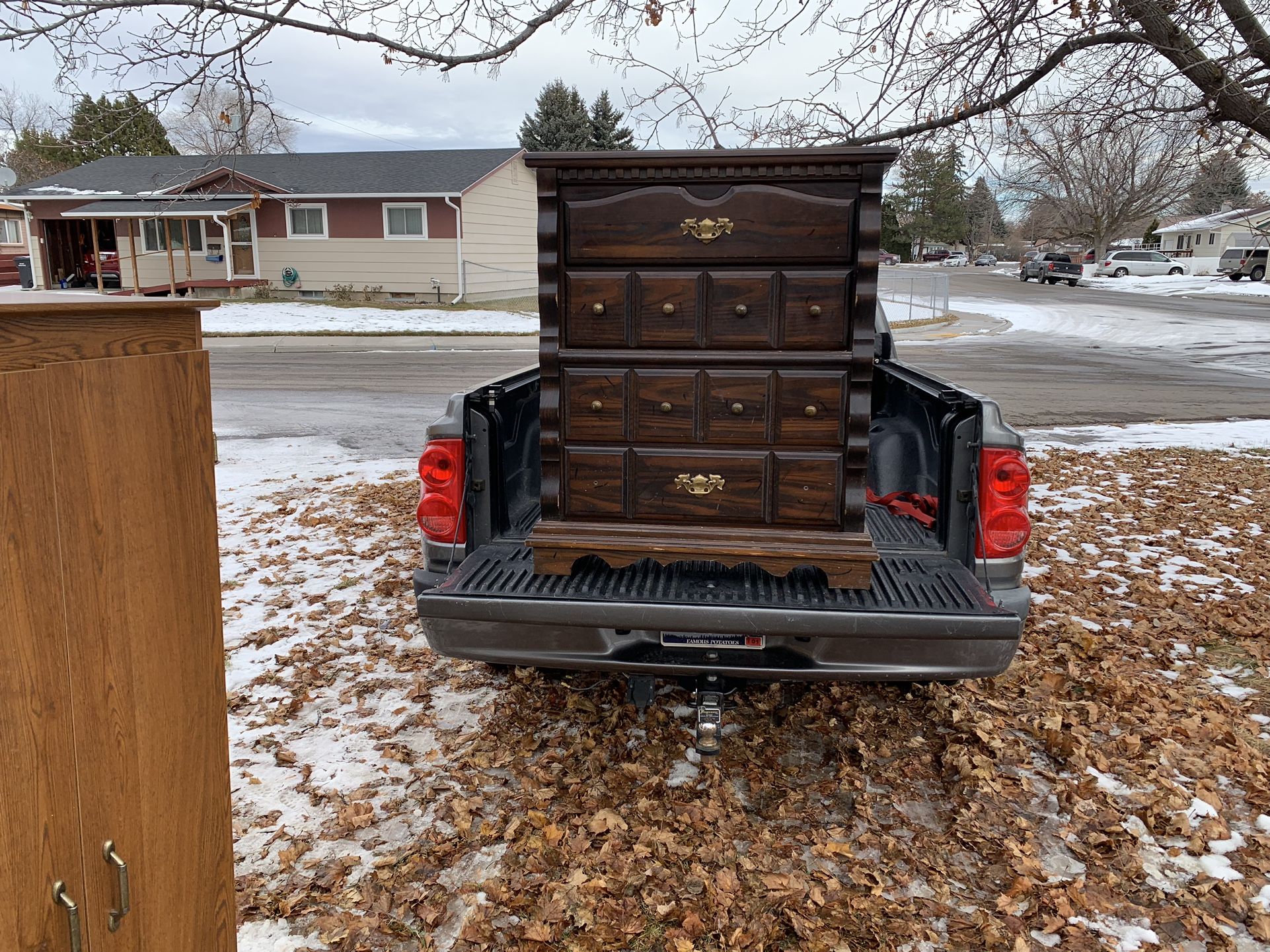 Bedroom Furniture Set