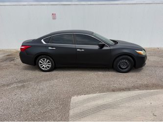 Matt black paint color