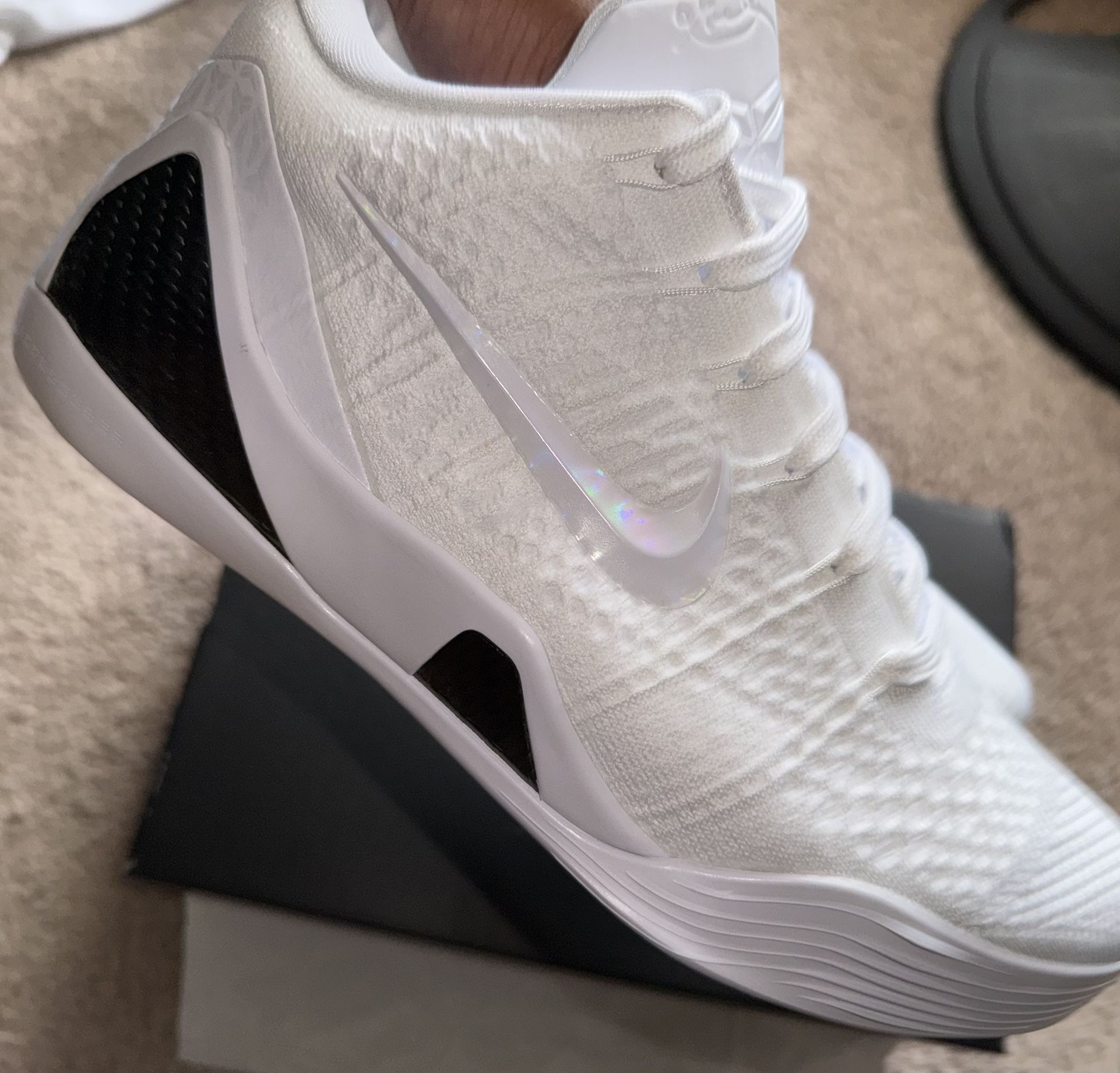 Kobe IX Elite Low Protro - Men’s Size 9 - $100 💵 - FINAL OFFER❗️❗️❗️