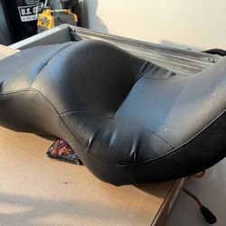 Harley Road King Seat