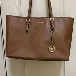 Michael Kors Tote
