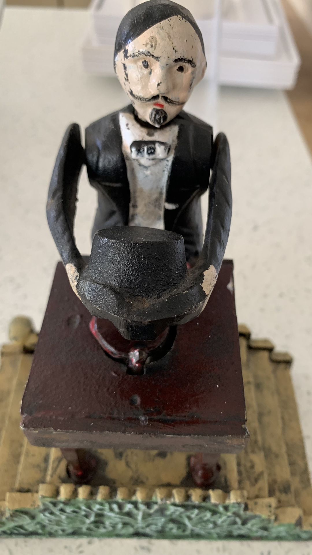 Magician Bank