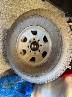 Chevy 2500 8 lug spare tire/wheel